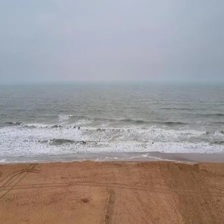 In De Panne Near The Beach, Cleaning Included *